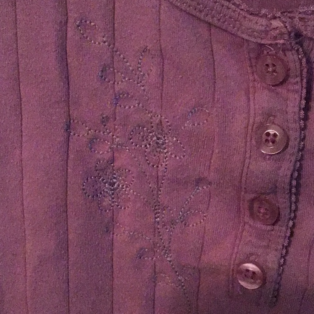 Pullover Top - Picture 4 of 4